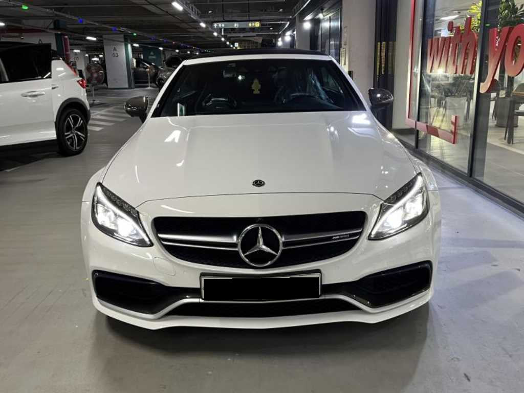 Mercedes-Benz C-Class — photo 07