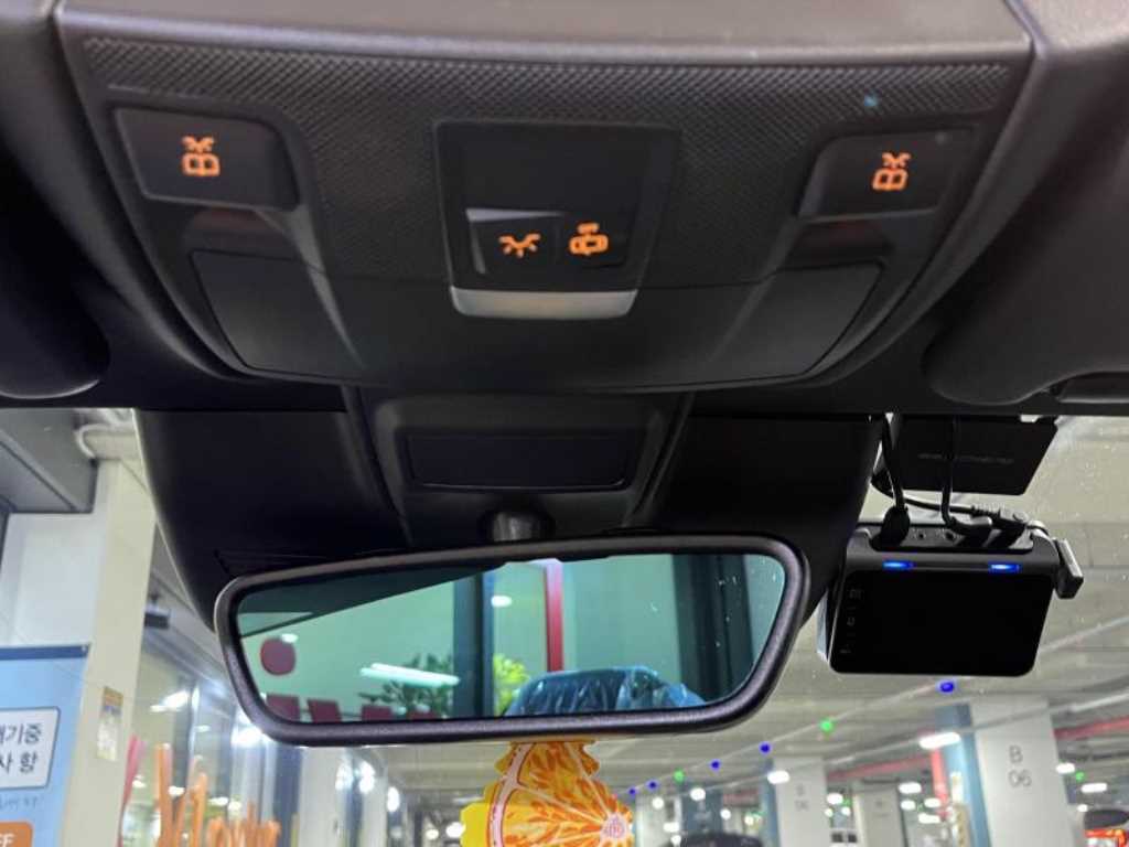 Mercedes-Benz C-Class — photo 15