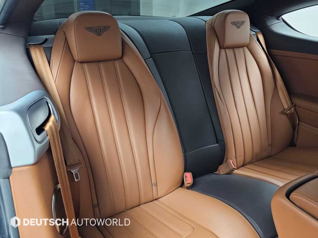 Bentley Continental — photo 12