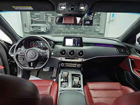 Kia Stinger — photo 01