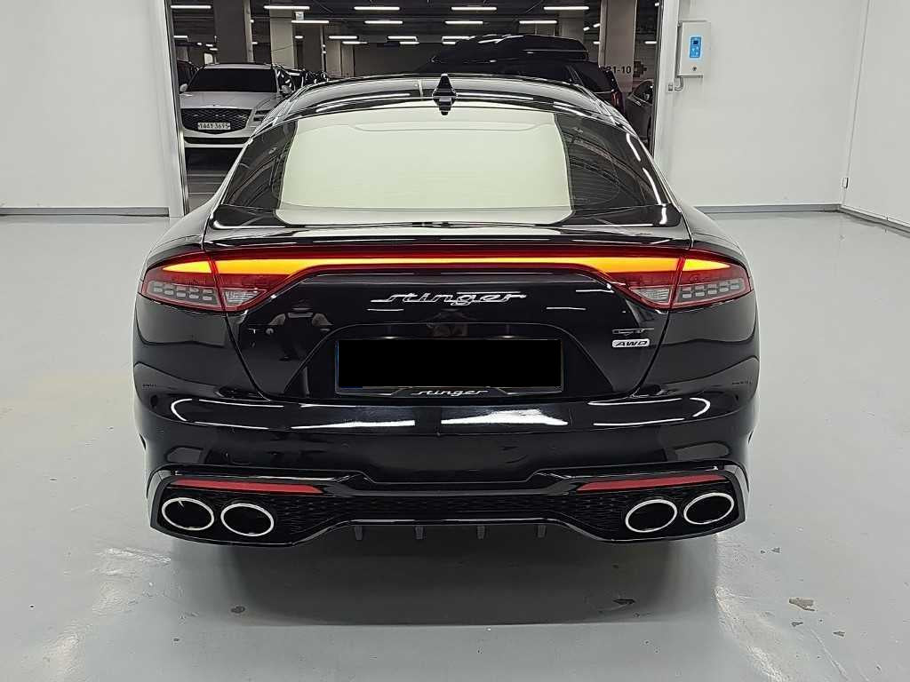 Kia Stinger — photo 04