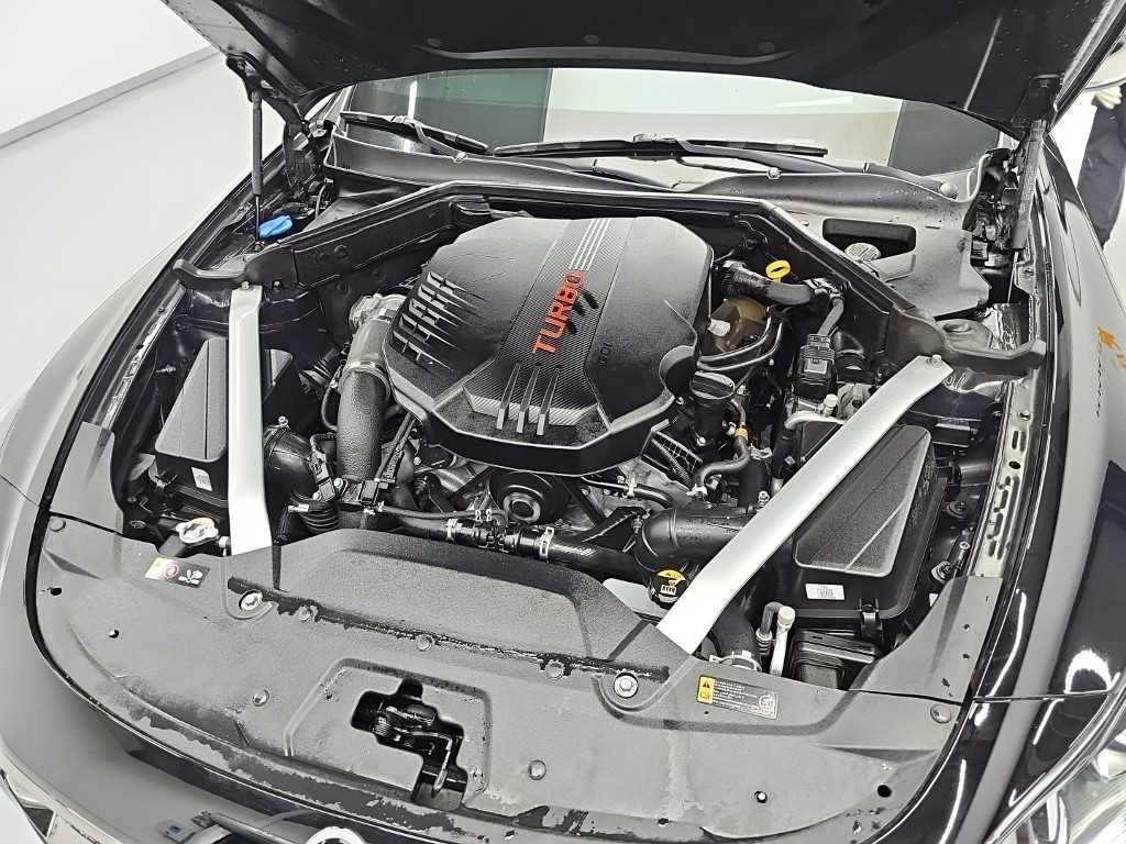 Kia Stinger — photo 06