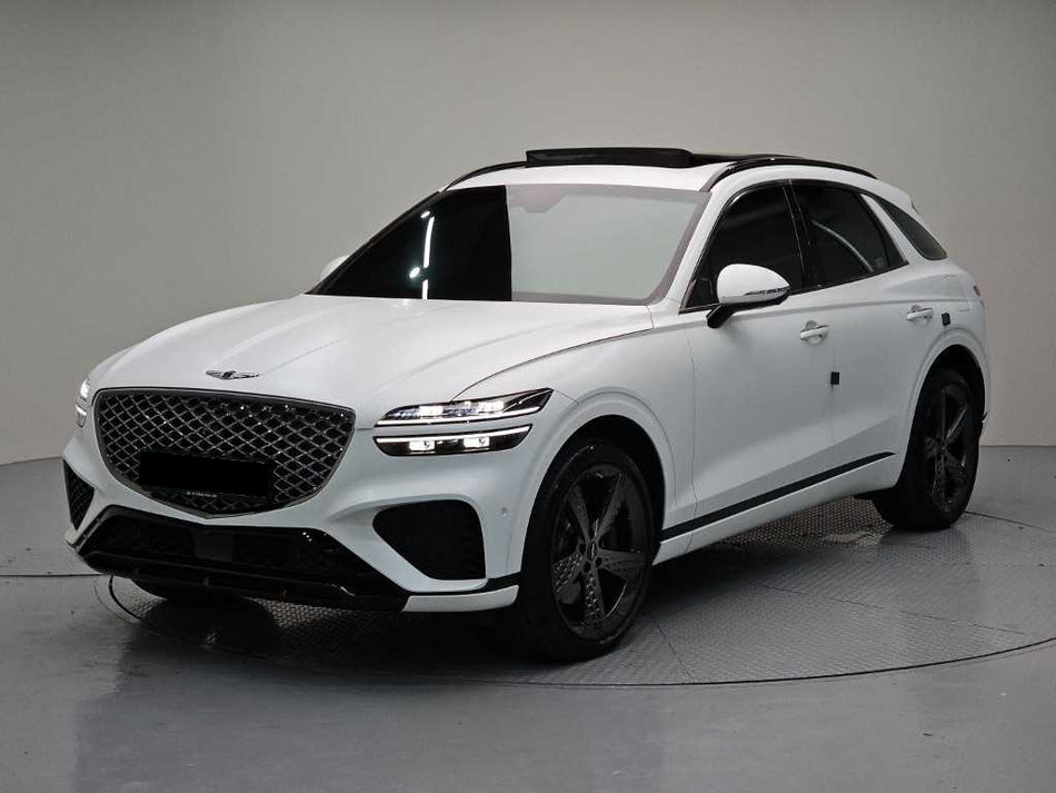 Genesis GV70 — photo 01