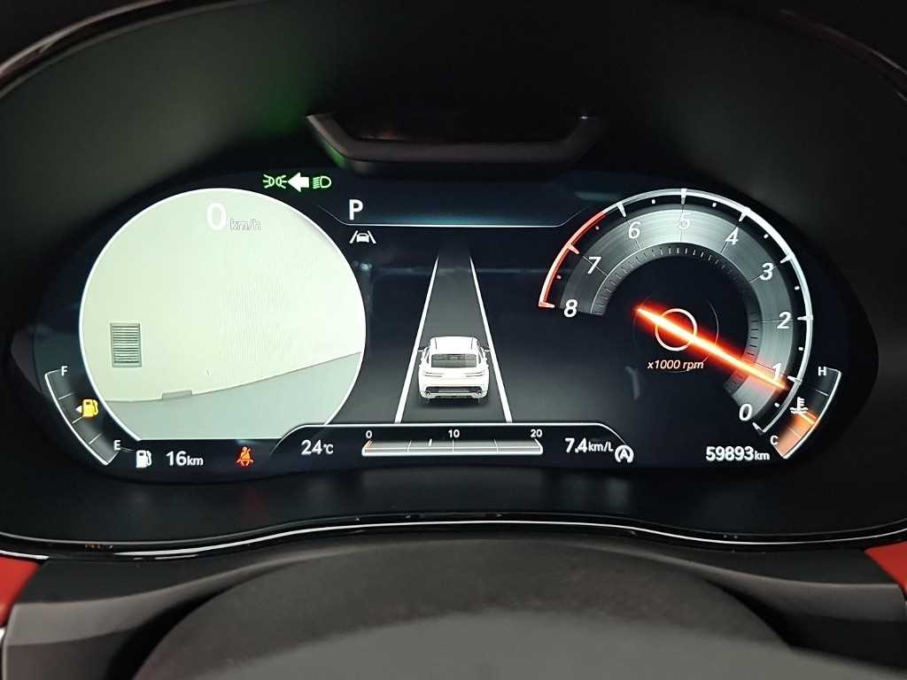 Genesis GV70 — photo 06