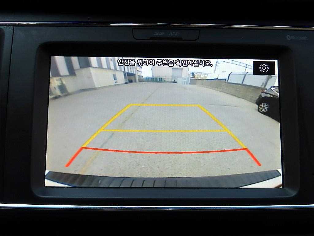 Kia Carnival — photo 15