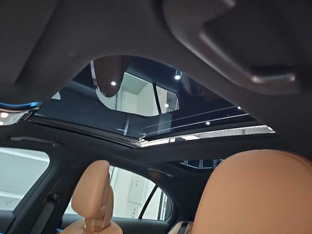 Mercedes-Benz E-Class — photo 14