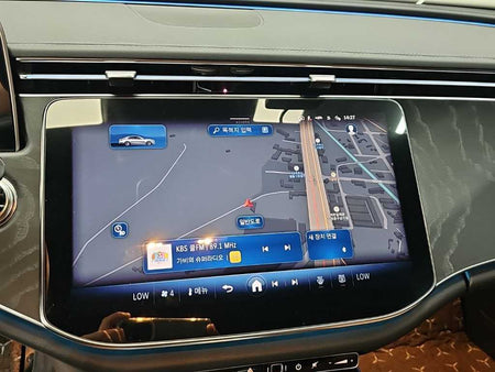 Mercedes-Benz E-Class — photo 15
