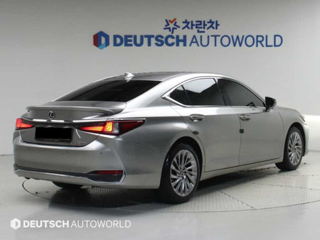Lexus ES — photo 02