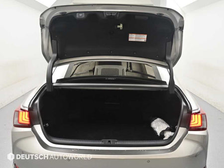 Lexus ES — photo 19