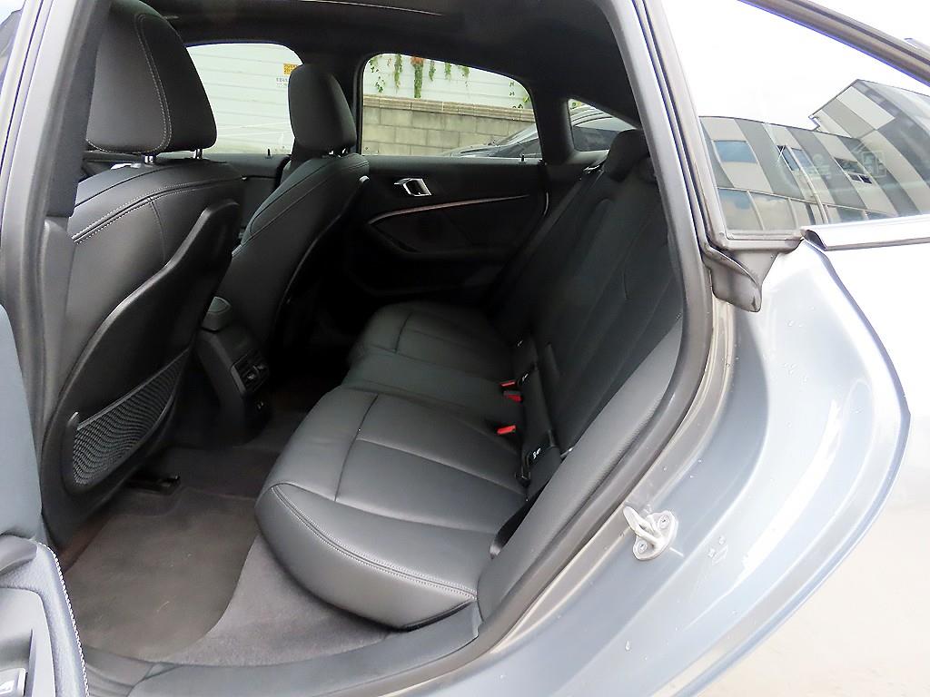 BMW 2-Series — photo 06
