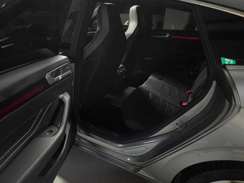 Volkswagen Arteon — photo 09