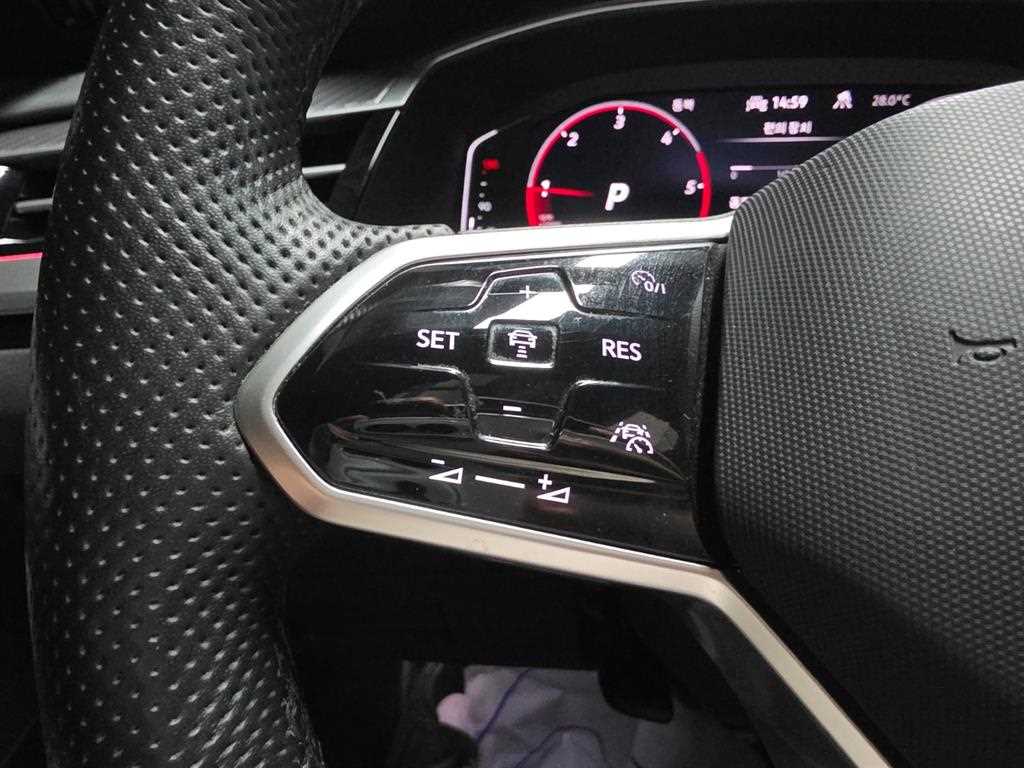 Volkswagen Arteon — photo 20