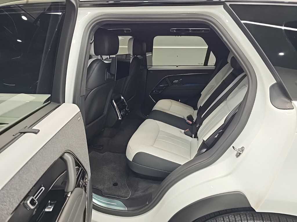 Land Rover Range Rover Sport — photo 12