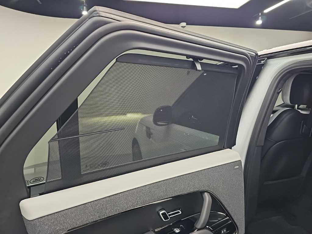 Land Rover Range Rover Sport — photo 13