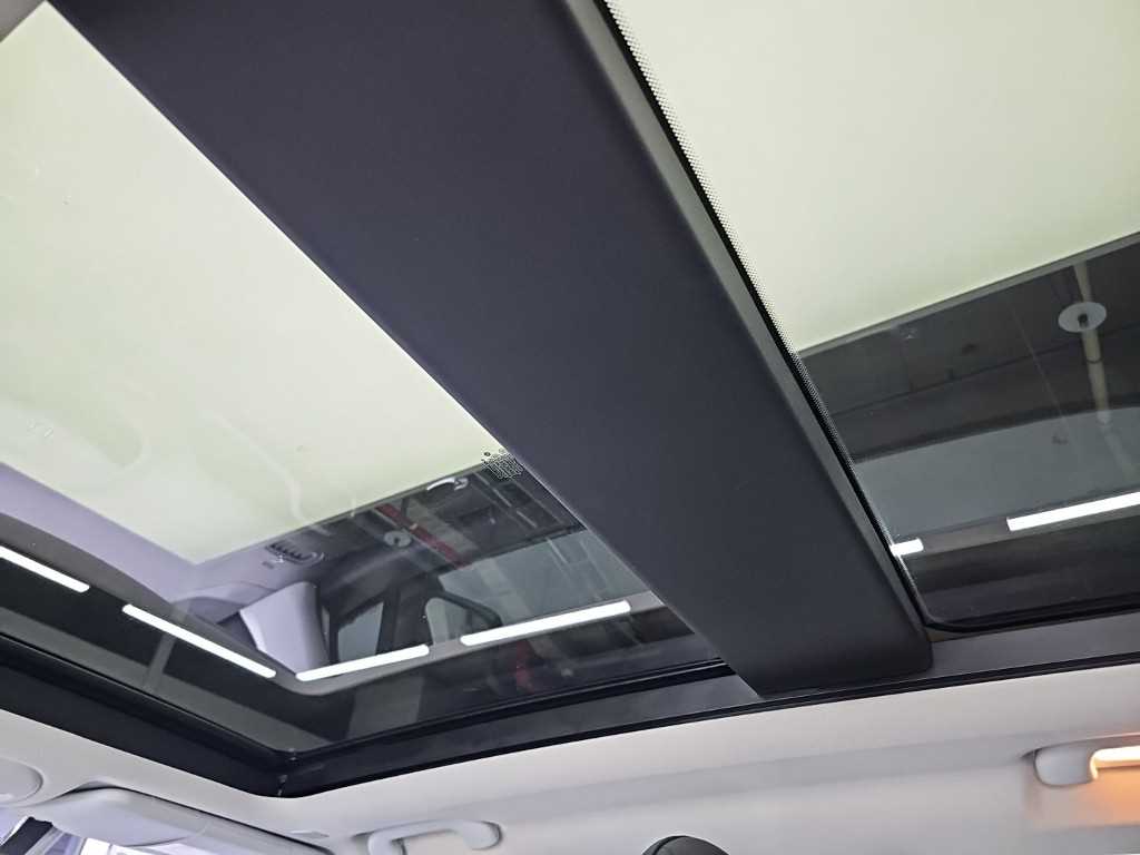 Jeep Renegade — photo 13