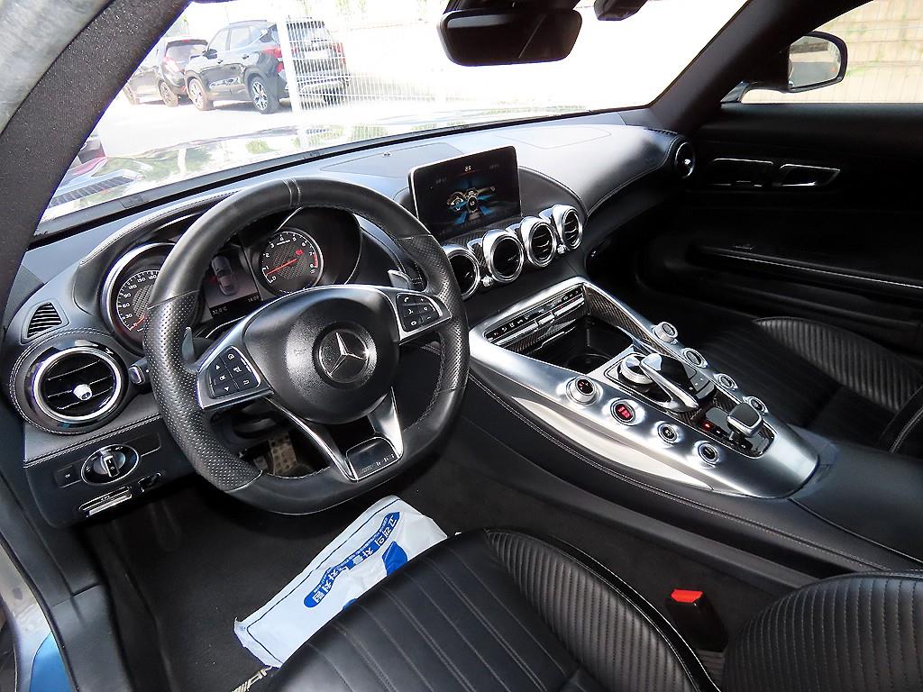 Mercedes-Benz AMG GT — photo 06