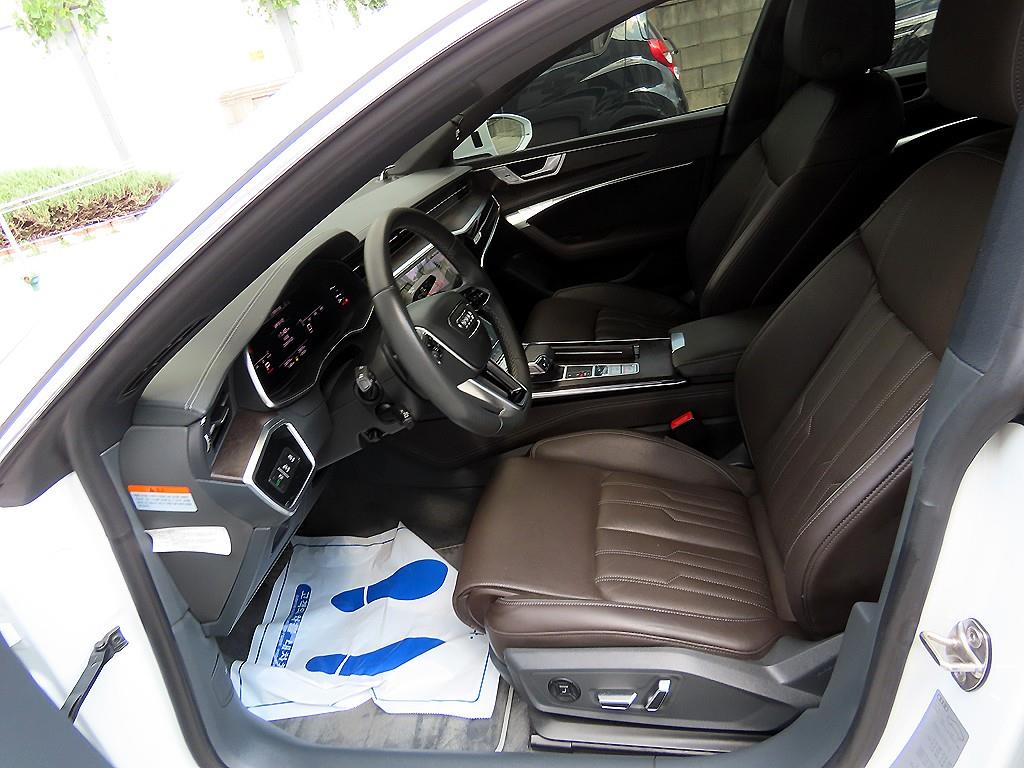 Audi A7 — photo 05