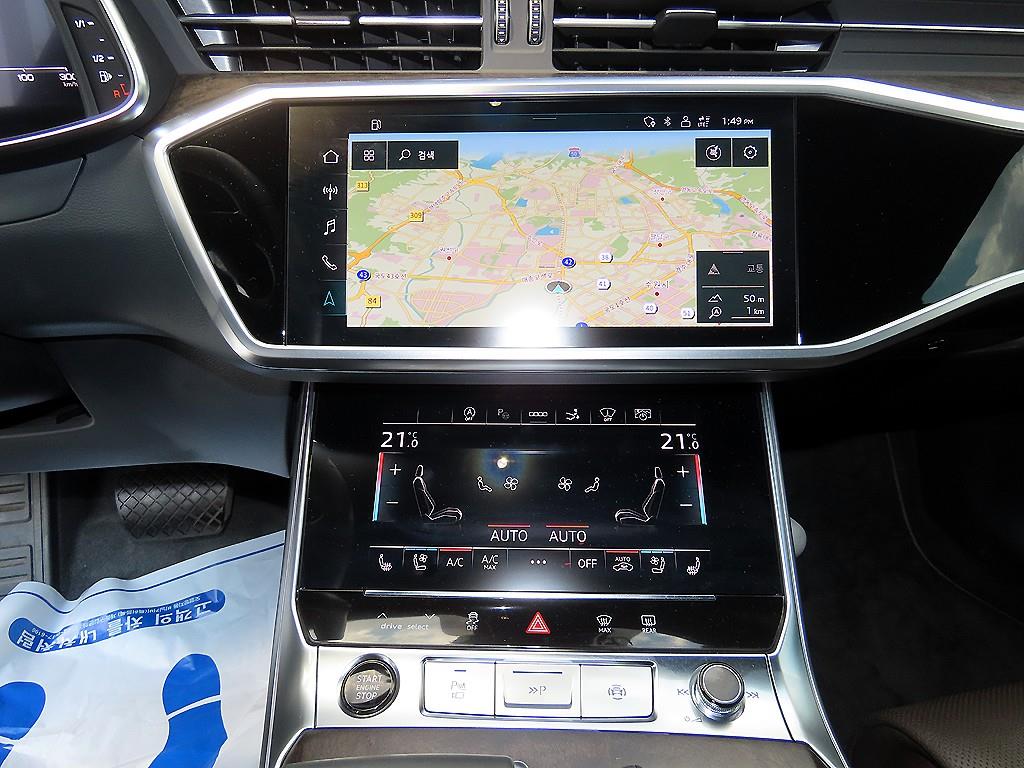 Audi A7 — photo 13