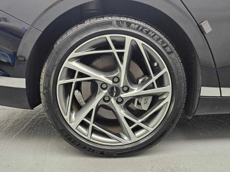 Genesis G90 — photo 05