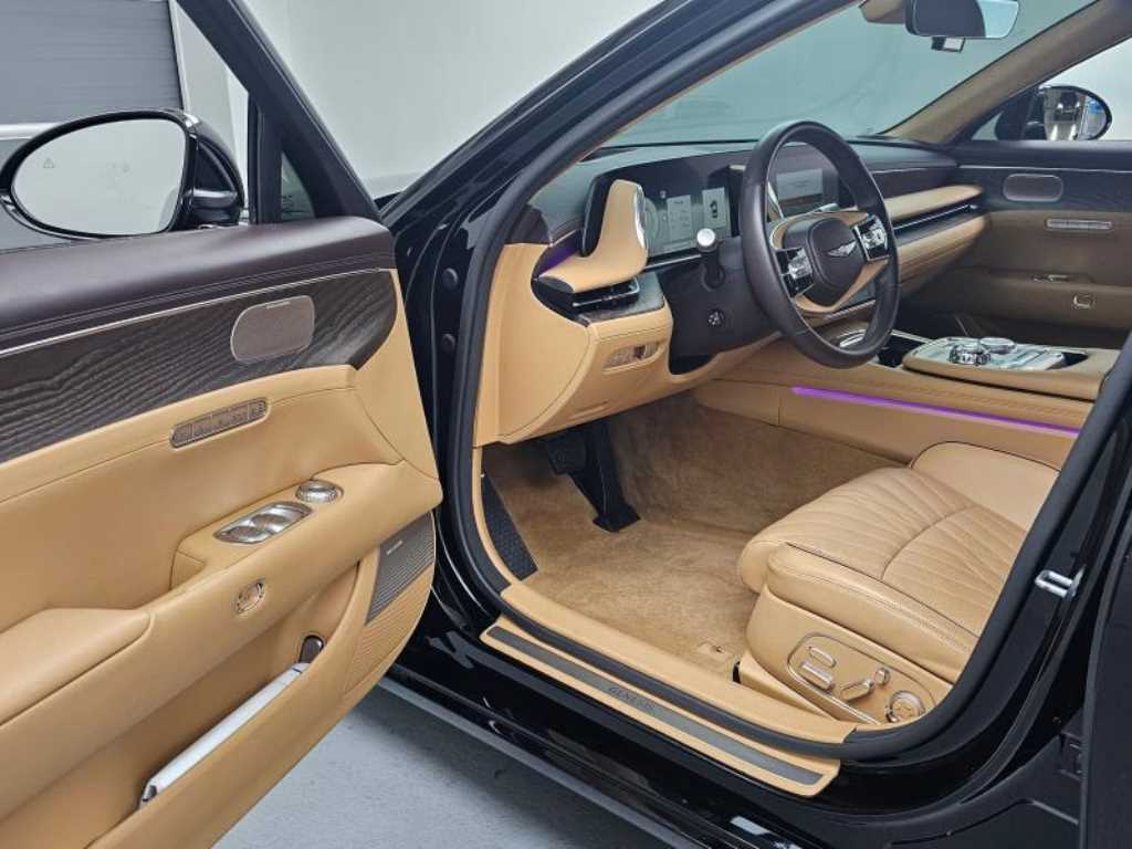 Genesis G90 — photo 11