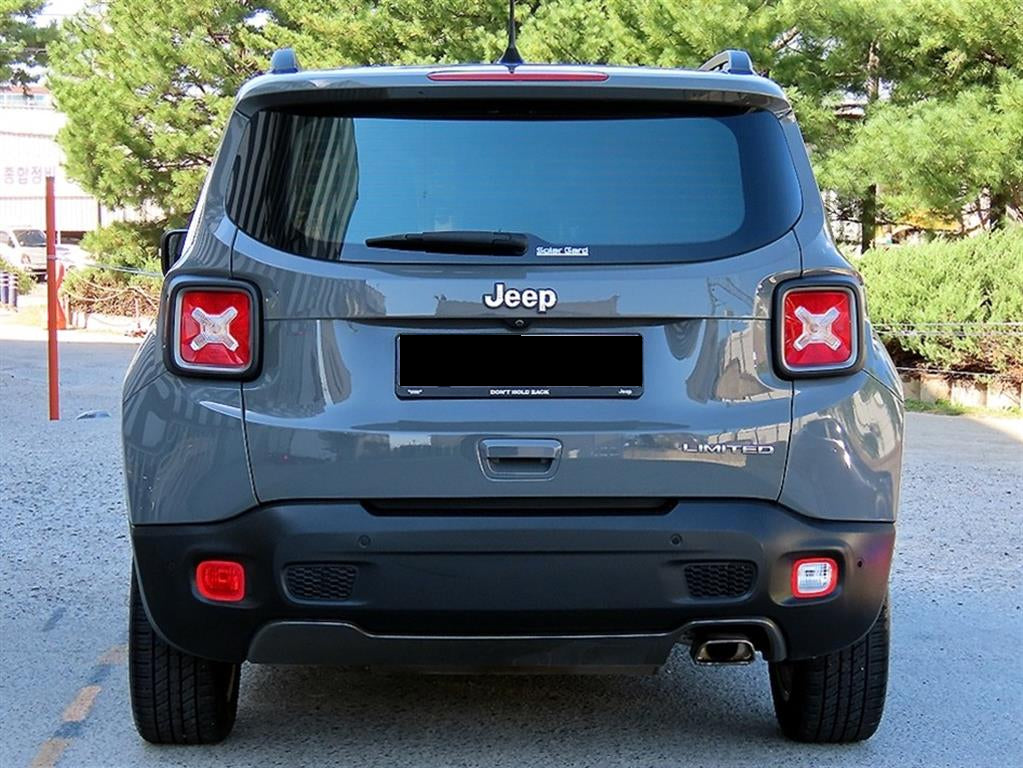 Jeep Renegade — photo 04