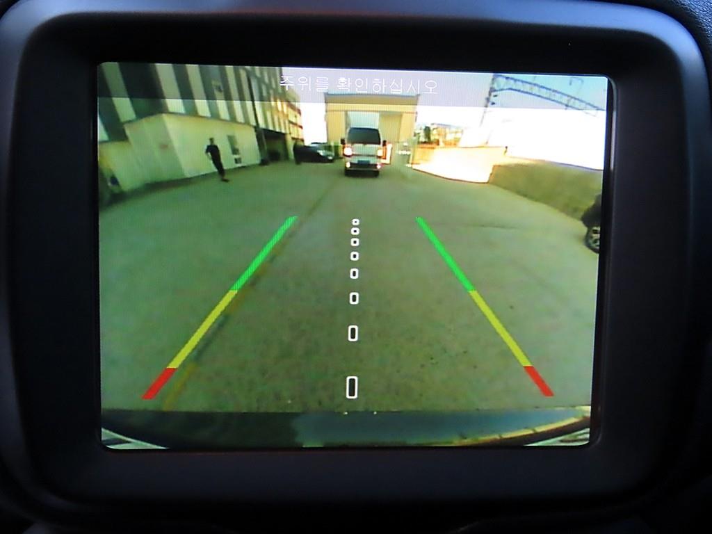 Jeep Renegade — photo 15