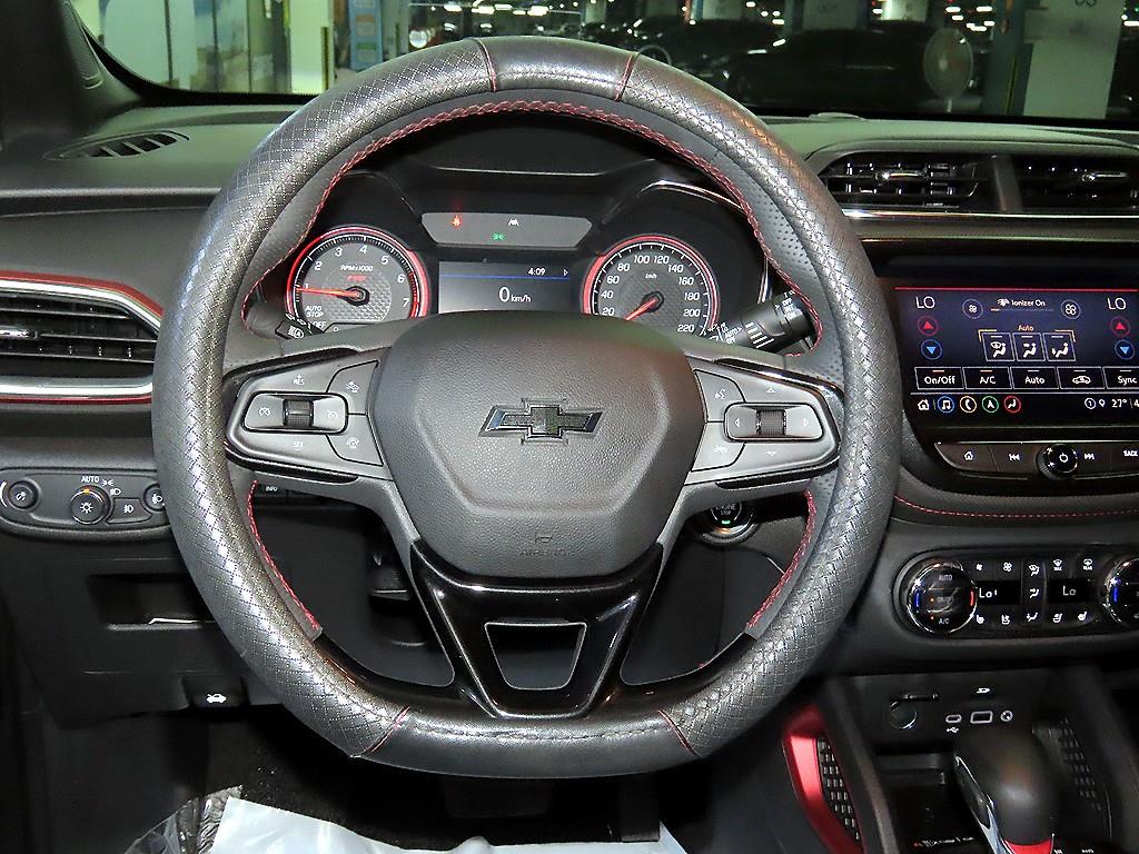 CHEVROLET Trailblazer — photo 08