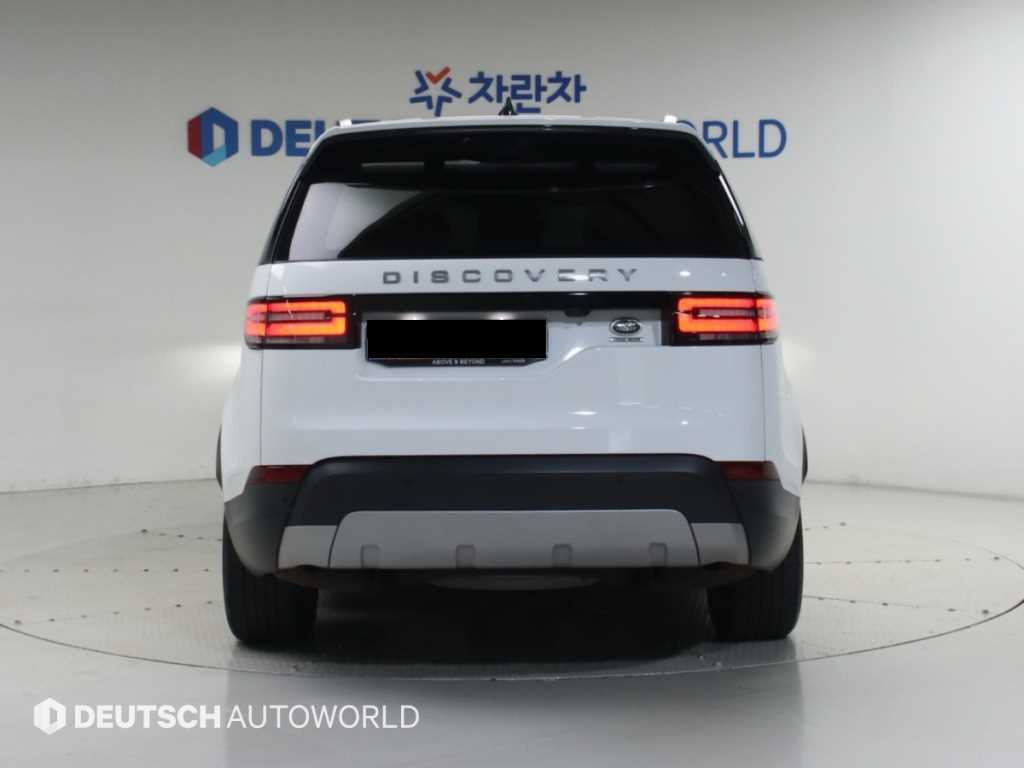 Land Rover Discovery — photo 04