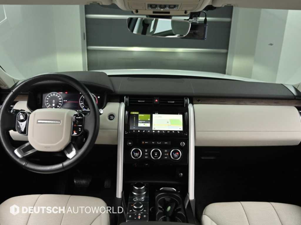 Land Rover Discovery — photo 07