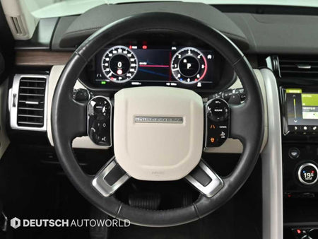 Land Rover Discovery — photo 13