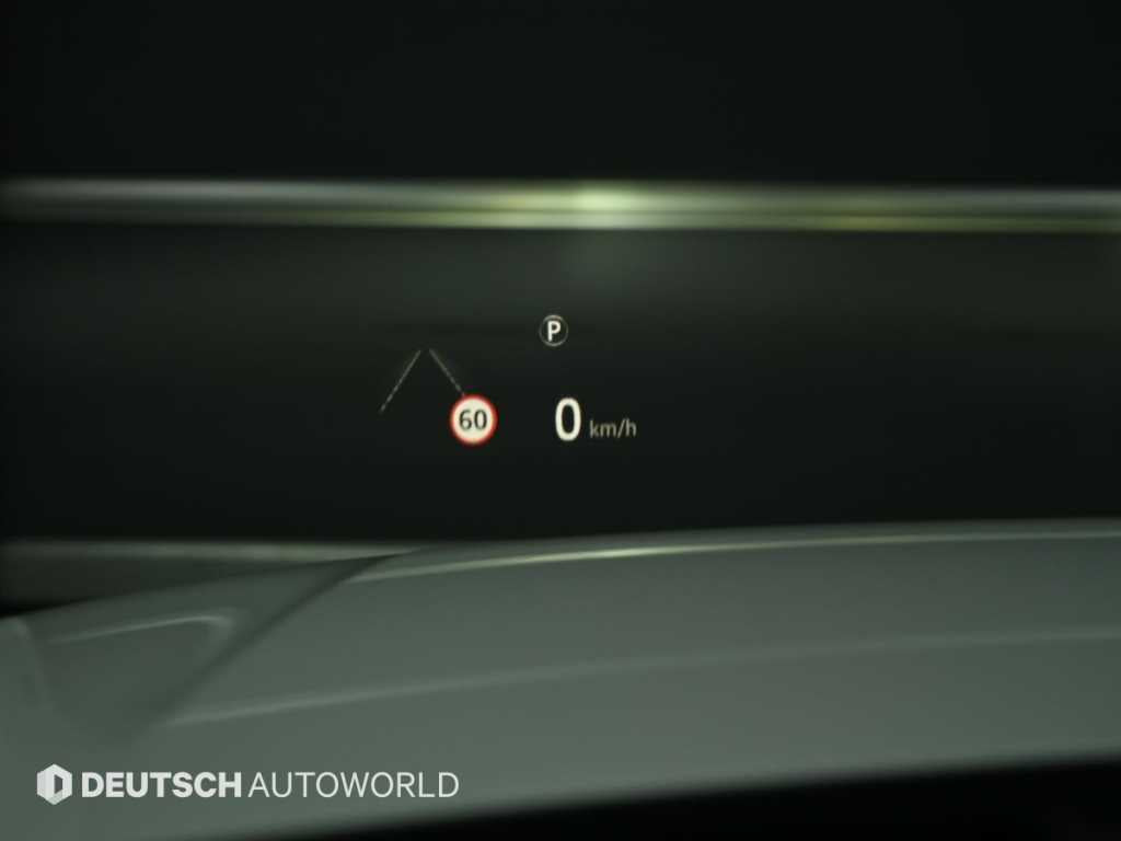 Land Rover Discovery — photo 17