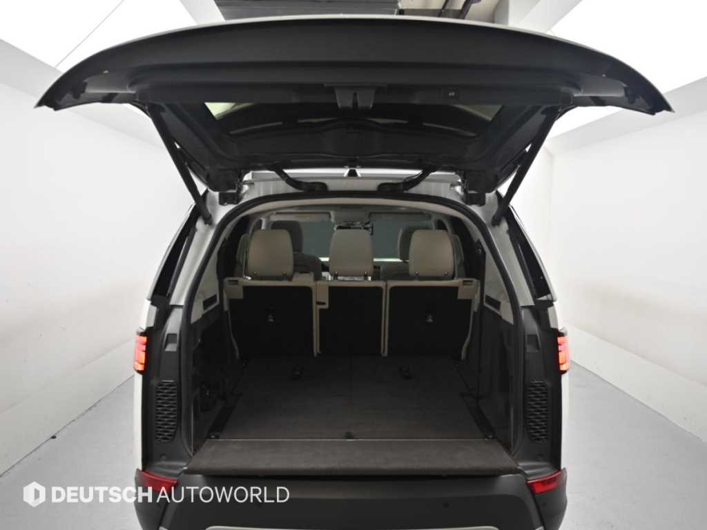 Land Rover Discovery — photo 19