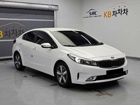 Kia K3 — photo 04