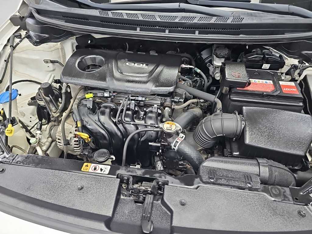Kia K3 — photo 05
