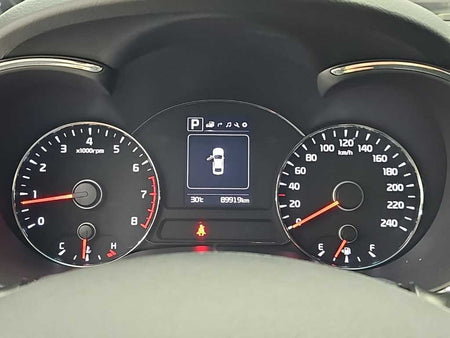 Kia K3 — photo 06