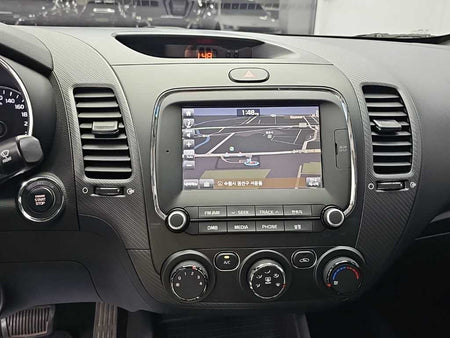 Kia K3 — photo 10