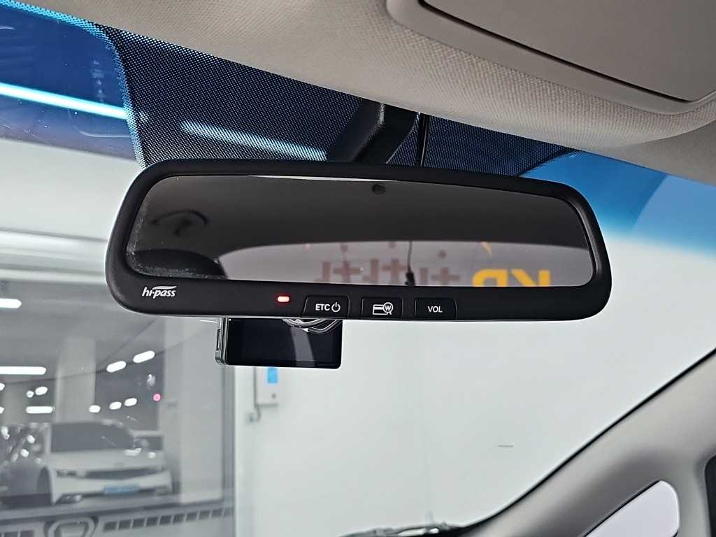 Kia K3 — photo 15