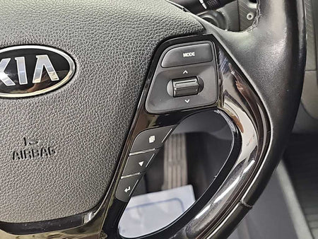 Kia K3 — photo 16