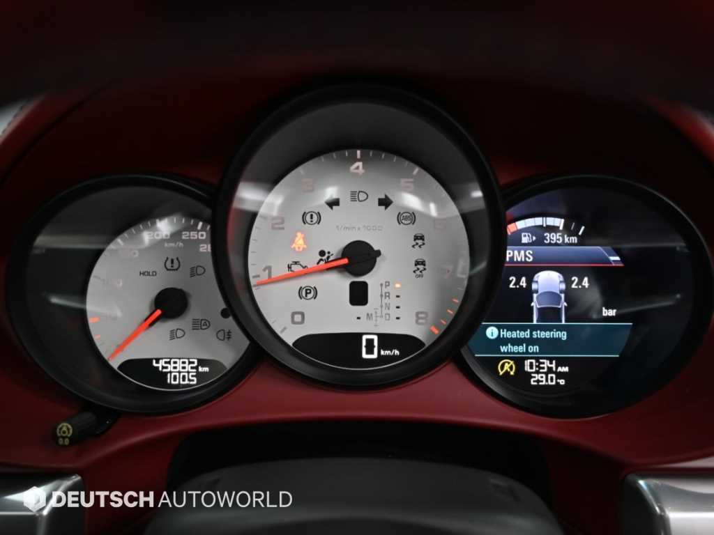 Porsche 718 — photo 09