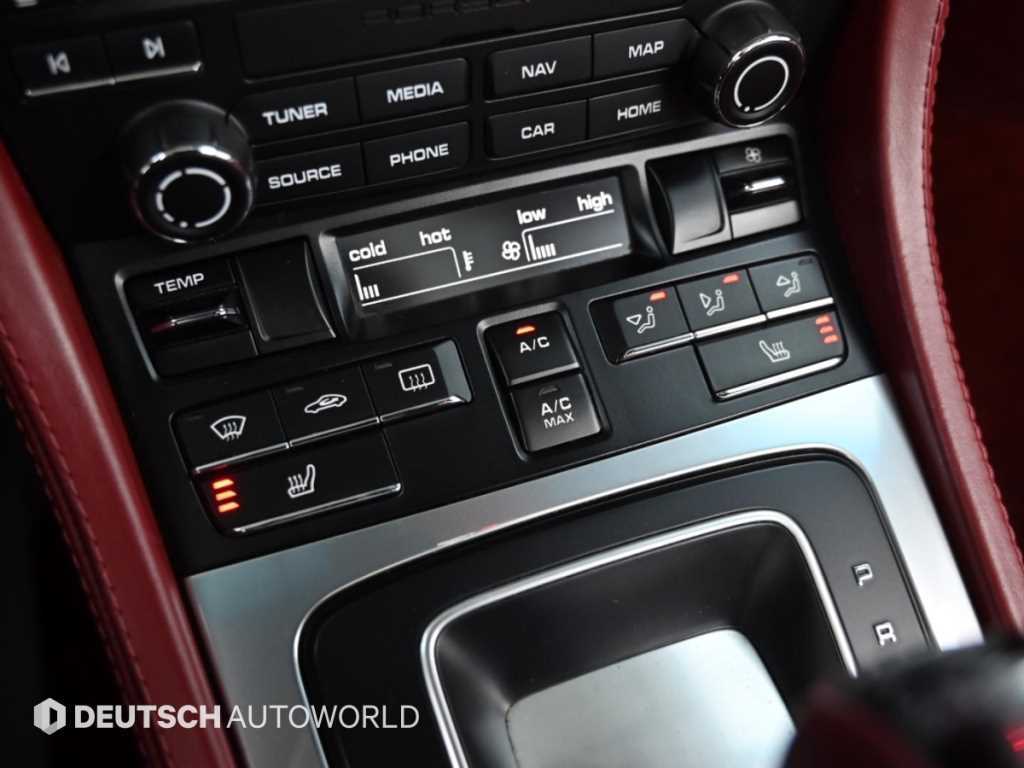 Porsche 718 — photo 18