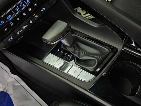 Hyundai Avante — photo 08