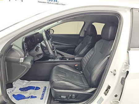 Hyundai Avante — photo 11