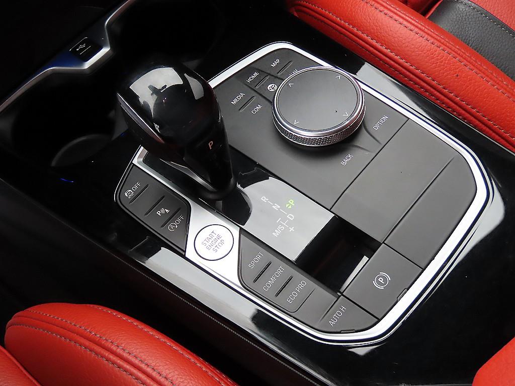 BMW 1-Series — photo 11