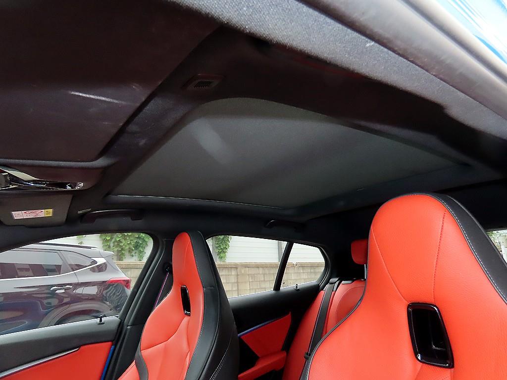 BMW 1-Series — photo 16