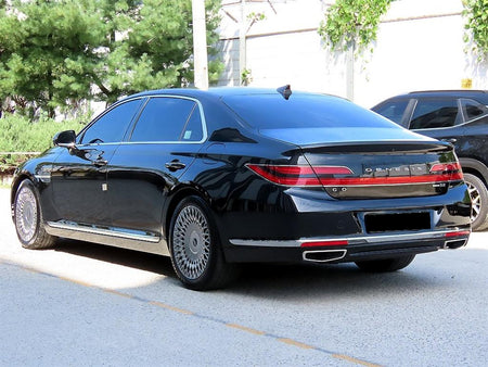Genesis G90 — photo 03