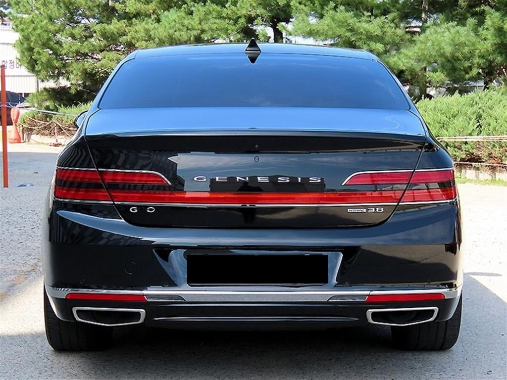 Genesis G90 — photo 04