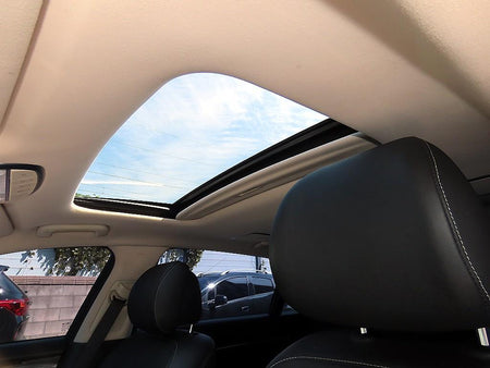 Genesis G90 — photo 16