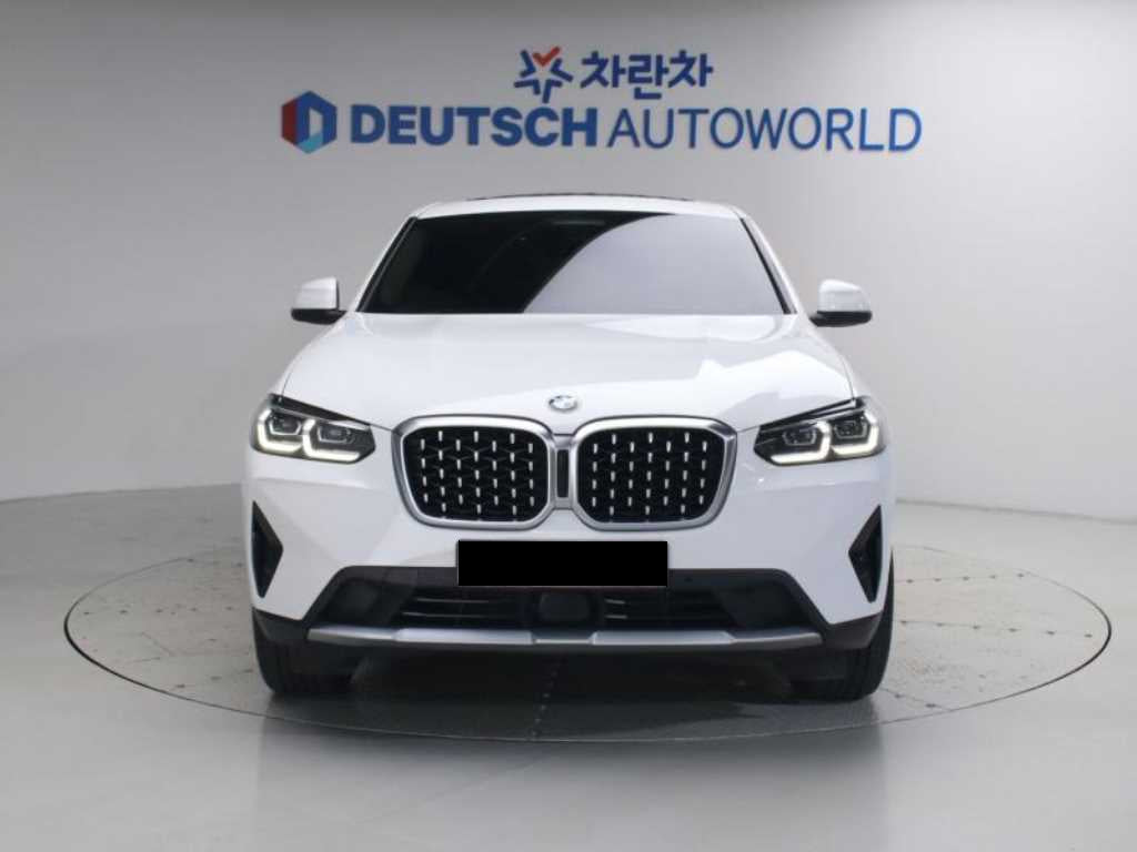 BMW X4 — photo 03