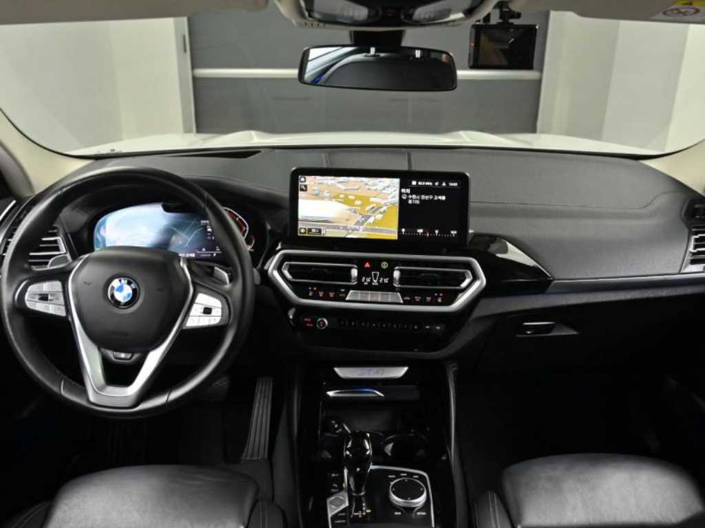 BMW X4 — photo 07