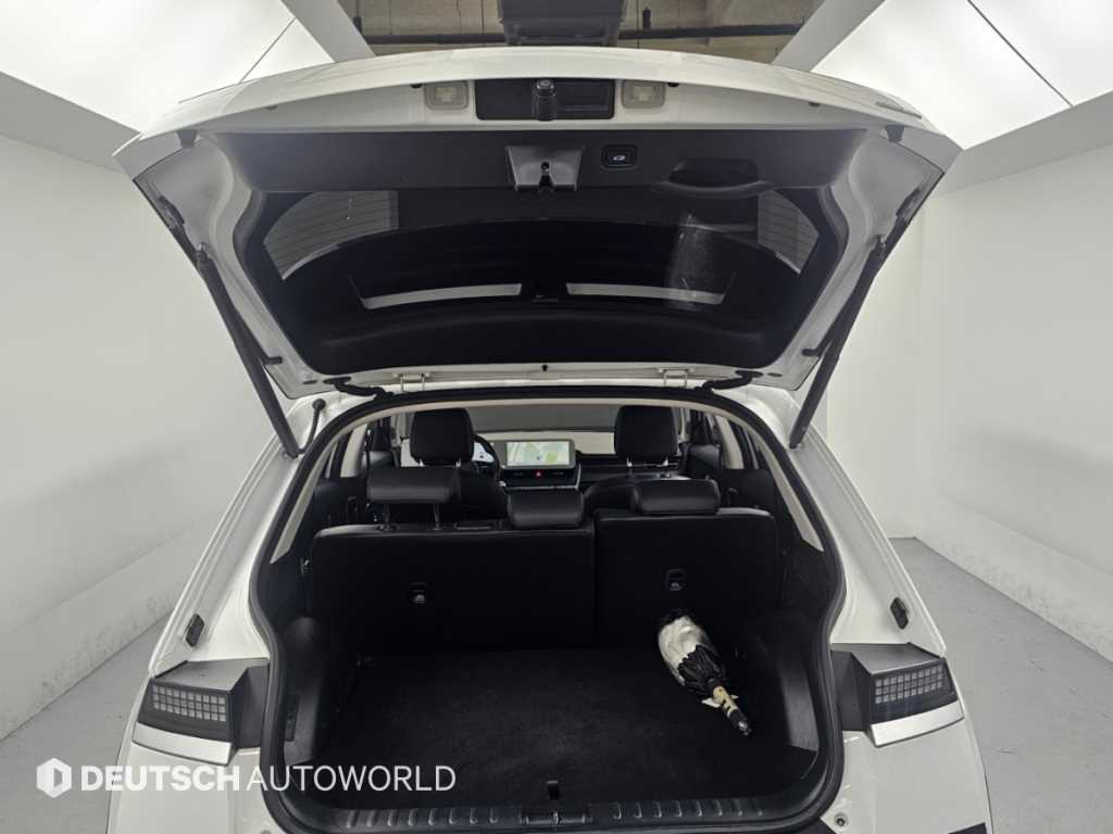 Hyundai Ioniq5 — photo 19